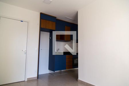 Sala de apartamento para alugar com 2 quartos, 38m² em Jardim Oriental, São Paulo
