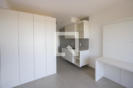 Sala/Quarto de kitnet/studio para alugar com 1 quarto, 24m² em Santo Amaro, São Paulo
