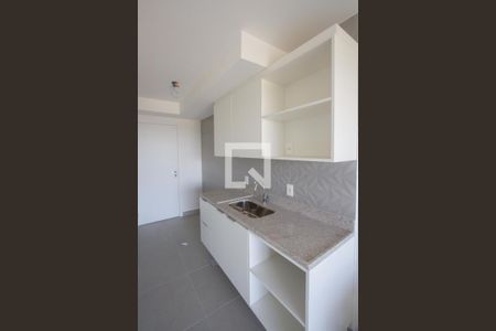 Cozinha de kitnet/studio para alugar com 1 quarto, 24m² em Santo Amaro, São Paulo