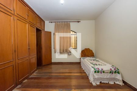 Suíte de casa à venda com 5 quartos, 525m² em Palmeiras, Belo Horizonte