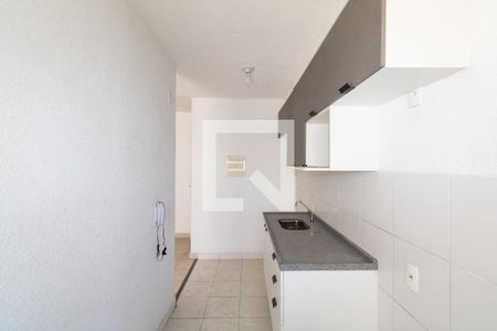 Apartamento para alugar com 60m², 2 quartos e 1 vaga Apartamento para alugar com 60m², 2 quartos e 1 vagaCozinha e Área de Serviço