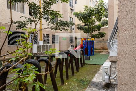 Apartamento para alugar com 60m², 2 quartos e 1 vaga Apartamento para alugar com 60m², 2 quartos e 1 vagaÁrea Comum - Playground