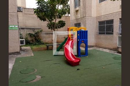 Apartamento para alugar com 60m², 2 quartos e 1 vaga Apartamento para alugar com 60m², 2 quartos e 1 vagaÁrea Comum - Playground