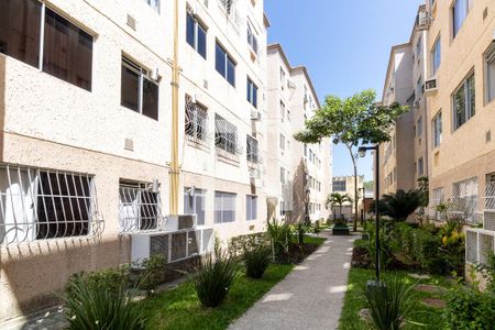 Apartamento para alugar com 60m², 2 quartos e 1 vaga Apartamento para alugar com 60m², 2 quartos e 1 vagaFachada do bloco