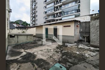 Apartamento à venda com 84m², 2 quartos e sem vagaÁrea comum - Playground