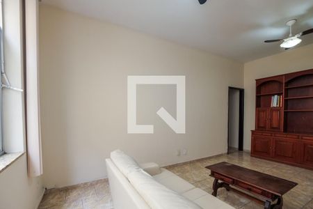 Apartamento à venda com 84m², 2 quartos e sem vagaSala