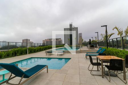 Studio para alugar com 25m², 1 quarto e sem vagaÁrea comum - Piscina