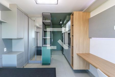 Sala/Quarto de kitnet/studio para alugar com 1 quarto, 22m² em Santo Amaro, São Paulo