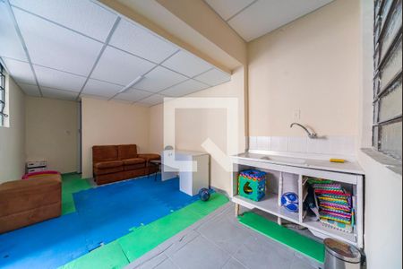 Casa à venda com 90m², 3 quartos e 2 vagas Casa à venda com 90m², 3 quartos e 2 vagasCozinha