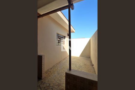 Casa à venda com 60m², 2 quartos e 2 vagasÁrea de Serviço