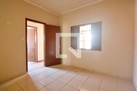 Casa à venda com 60m², 2 quartos e 2 vagasQuarto 2