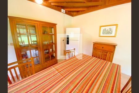 Sala/Cozinha de casa para alugar com 2 quartos, 130m² em São João do Rio Vermelho, Florianópolis