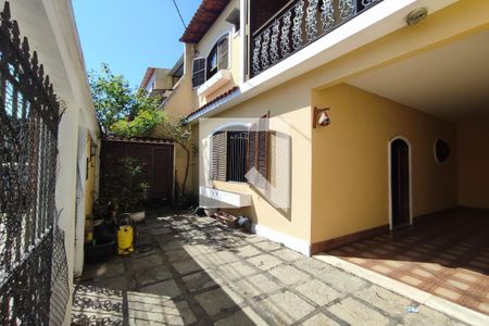 Casa para alugar com 157m², 3 quartos e 2 vagas