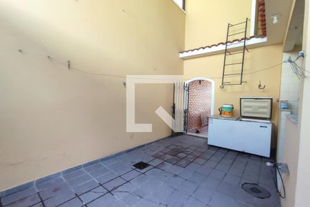 Casa para alugar com 157m², 3 quartos e 2 vagas