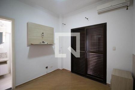 Apartamento à venda com 137m², 3 quartos e 2 vagas Apartamento à venda com 137m², 3 quartos e 2 vagasSuíte