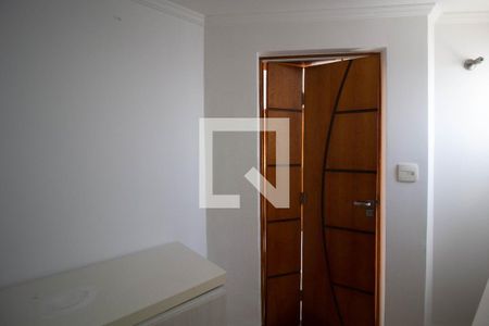 Apartamento à venda com 137m², 3 quartos e 2 vagas Apartamento à venda com 137m², 3 quartos e 2 vagasQuarto de Serviço