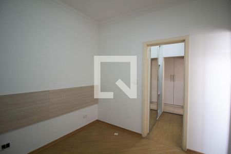 Apartamento à venda com 137m², 3 quartos e 2 vagas Apartamento à venda com 137m², 3 quartos e 2 vagasSuíte