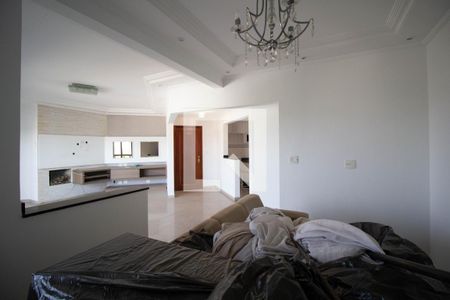 Sala de apartamento à venda com 3 quartos, 137m² em Vila Jacuí, São Paulo