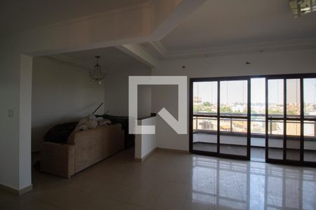 Apartamento para alugar com 137m², 3 quartos e 2 vagasSala