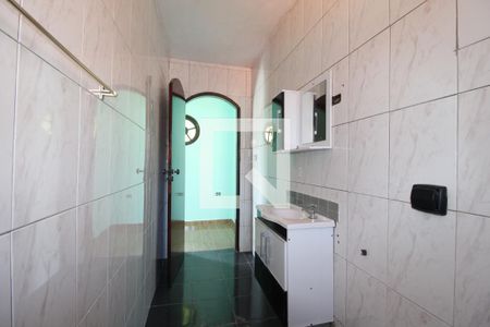 Banheiro de casa para alugar com 1 quarto, 200m² em Vila Regente Feijó, São Paulo