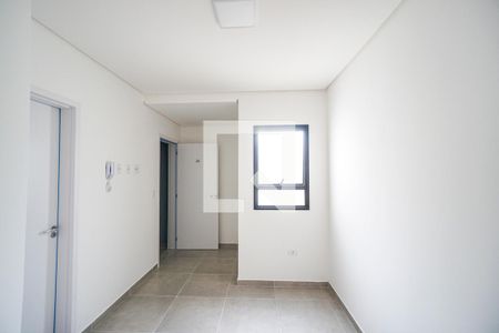 Sala e cozinha de apartamento à venda com 2 quartos, 40m² em Chácara Califórnia, São Paulo