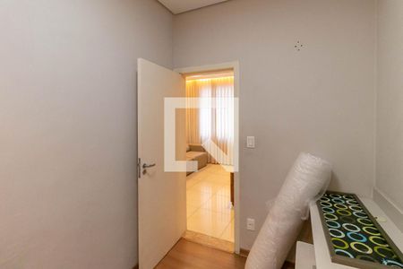 Quarto 1 de apartamento à venda com 3 quartos, 75m² em Funcionários, Belo Horizonte