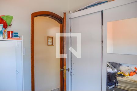 Casa à venda com 239m², 4 quartos e 2 vagasQuarto 1