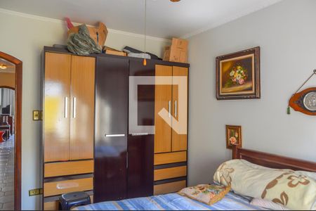 Casa à venda com 239m², 4 quartos e 2 vagasQuarto 2