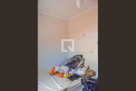 Casa à venda com 239m², 4 quartos e 2 vagasQuarto 1