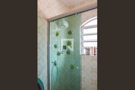 Casa à venda com 239m², 4 quartos e 2 vagasBanheiro da Suíte