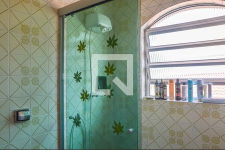 Casa à venda com 239m², 4 quartos e 2 vagasBanheiro da Suíte