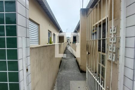 Casa para alugar com 33m², 1 quarto e sem vagaCorredor