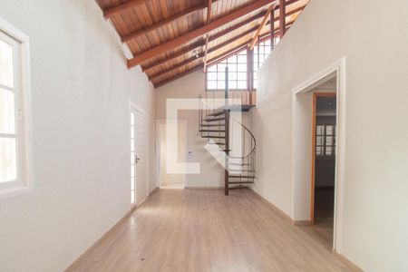 Sala de casa à venda com 3 quartos, 101m² em Guarujá, Porto Alegre