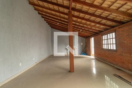 Casa à venda com 101m², 3 quartos e 3 vagasSalão de festas