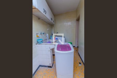 Casa à venda com 135m², 3 quartos e 1 vagaÁrea de Serviço