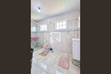 Casa para alugar com 400m², 4 quartos e 10 vagasBanheiro da Suíte 1