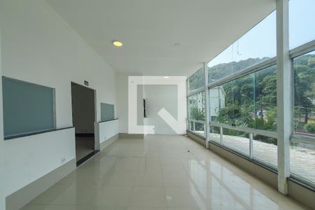 Varanda de casa para alugar com 5 quartos, 348m² em Vila Maia, Guarujá