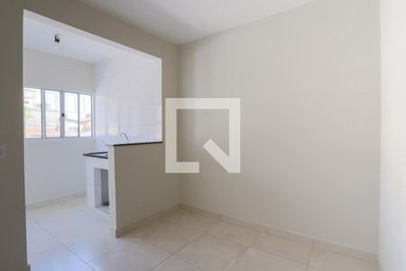 Casa para alugar com 28m², 0 quarto e sem vagaSala