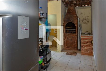 Casa de condomínio à venda com 180m², 3 quartos e 2 vagas Casa de condomínio à venda com 180m², 3 quartos e 2 vagasChurrasqueira