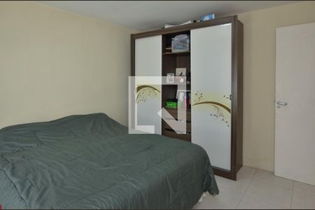 Casa de condomínio à venda com 180m², 3 quartos e 2 vagas Casa de condomínio à venda com 180m², 3 quartos e 2 vagasQuarto 2