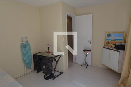 Casa de condomínio à venda com 180m², 3 quartos e 2 vagas Casa de condomínio à venda com 180m², 3 quartos e 2 vagasQuarto 1