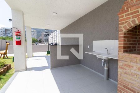 Apartamento para alugar com 42m², 2 quartos e sem vagaÁrea comum - Churrasqueira