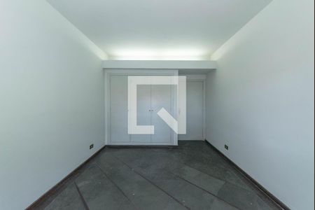 Casa à venda com 360m², 4 quartos e 6 vagasQuarto