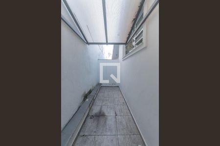 Casa à venda com 360m², 4 quartos e 6 vagasBanheiro da Suíte 2