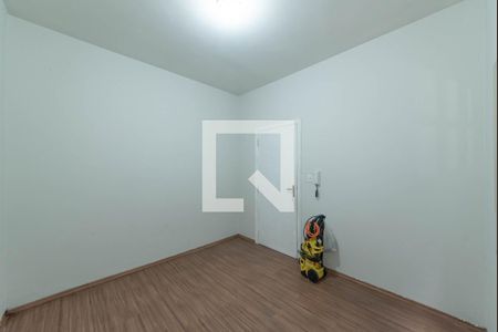 Casa à venda com 360m², 4 quartos e 6 vagasQuarto de Serviço