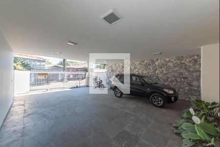 Casa à venda com 360m², 4 quartos e 6 vagasGaragem