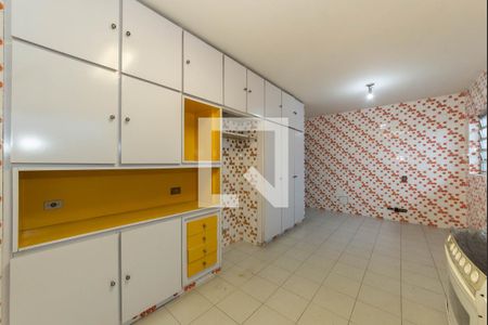 Casa à venda com 360m², 4 quartos e 6 vagasCozinha