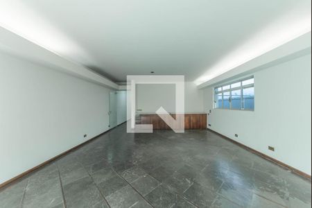 Sala de casa à venda com 4 quartos, 360m² em Bosque da Saúde, São Paulo