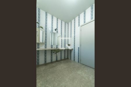 Casa à venda com 360m², 4 quartos e 6 vagasBanheiro Social