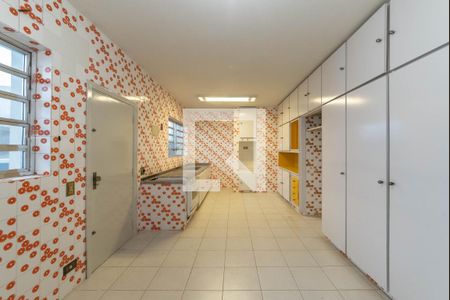 Casa à venda com 360m², 4 quartos e 6 vagasCozinha